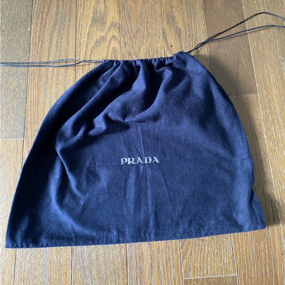 Authentic Prada tessuto nylon militaire bag/handbag/purse black - Picture 6 of 6